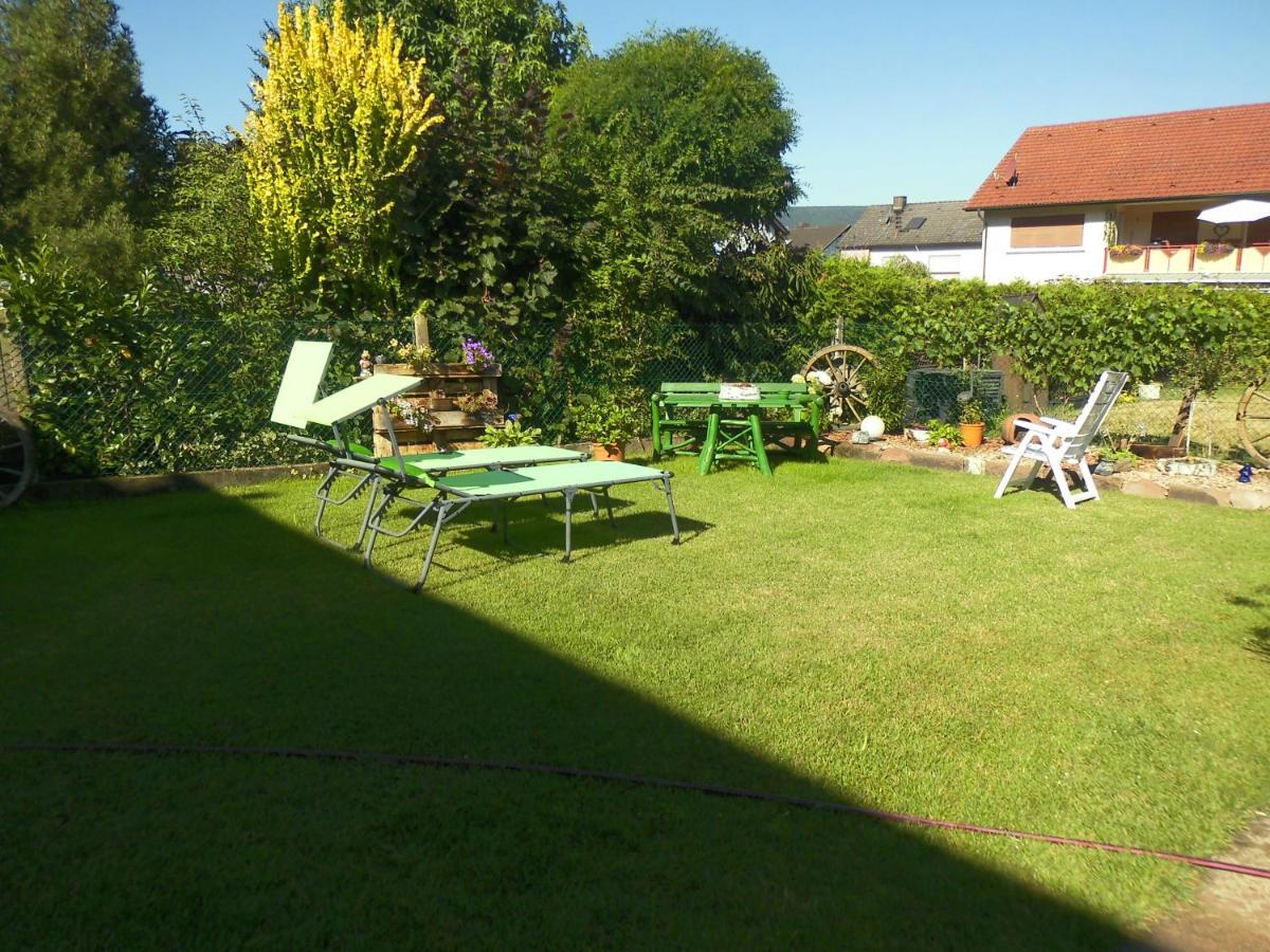 Ferienwohnung Am Brunnen Grossheubach Bagian luar foto